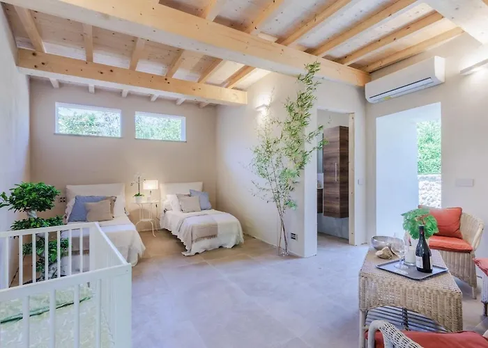 Entire With Private Swimming Pool Rio Marina