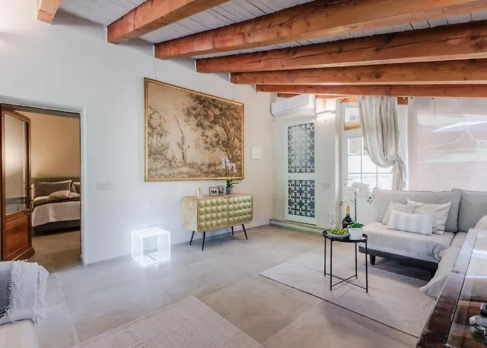 Entire With Private Swimming Pool Rio Marina