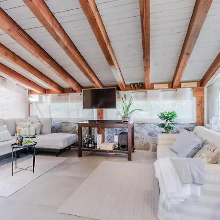 Entire With Private Swimming Pool * Rio Marina