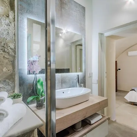 Entire With Private Swimming Pool Rio Marina